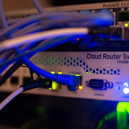 albert-stoynov-dyUp7WPu5q4-unsplash