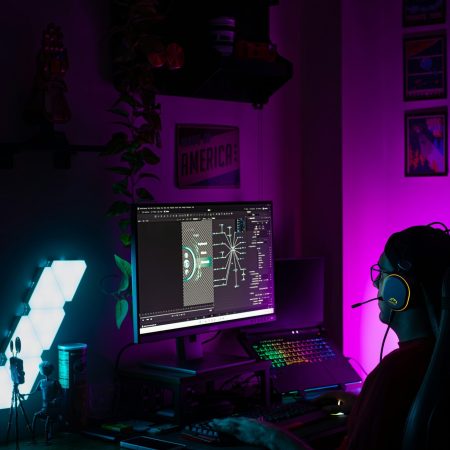 amir-abbaspoor-eucxQzwUTt4-unsplash