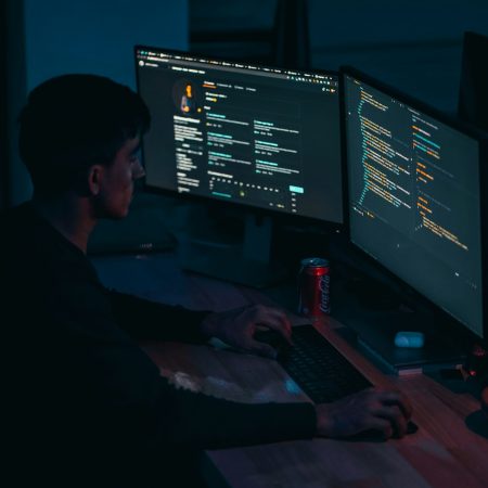 mohammad-rahmani-_Fx34KeqIEw-unsplash